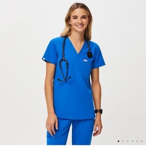 Figs Caterina one pocket scrub top, XXS, Royal Blue